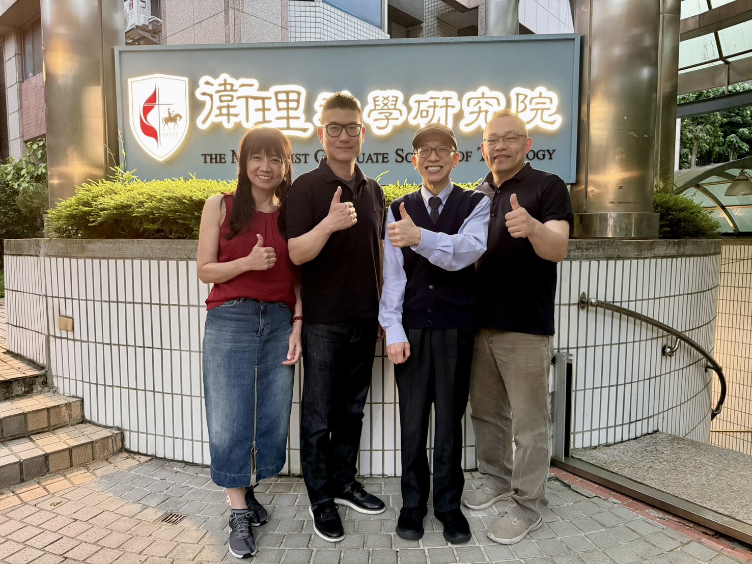 2025.04.28 UKAFC總幹事饒牧師夫婦,張磊宣教士參訪衛神 02