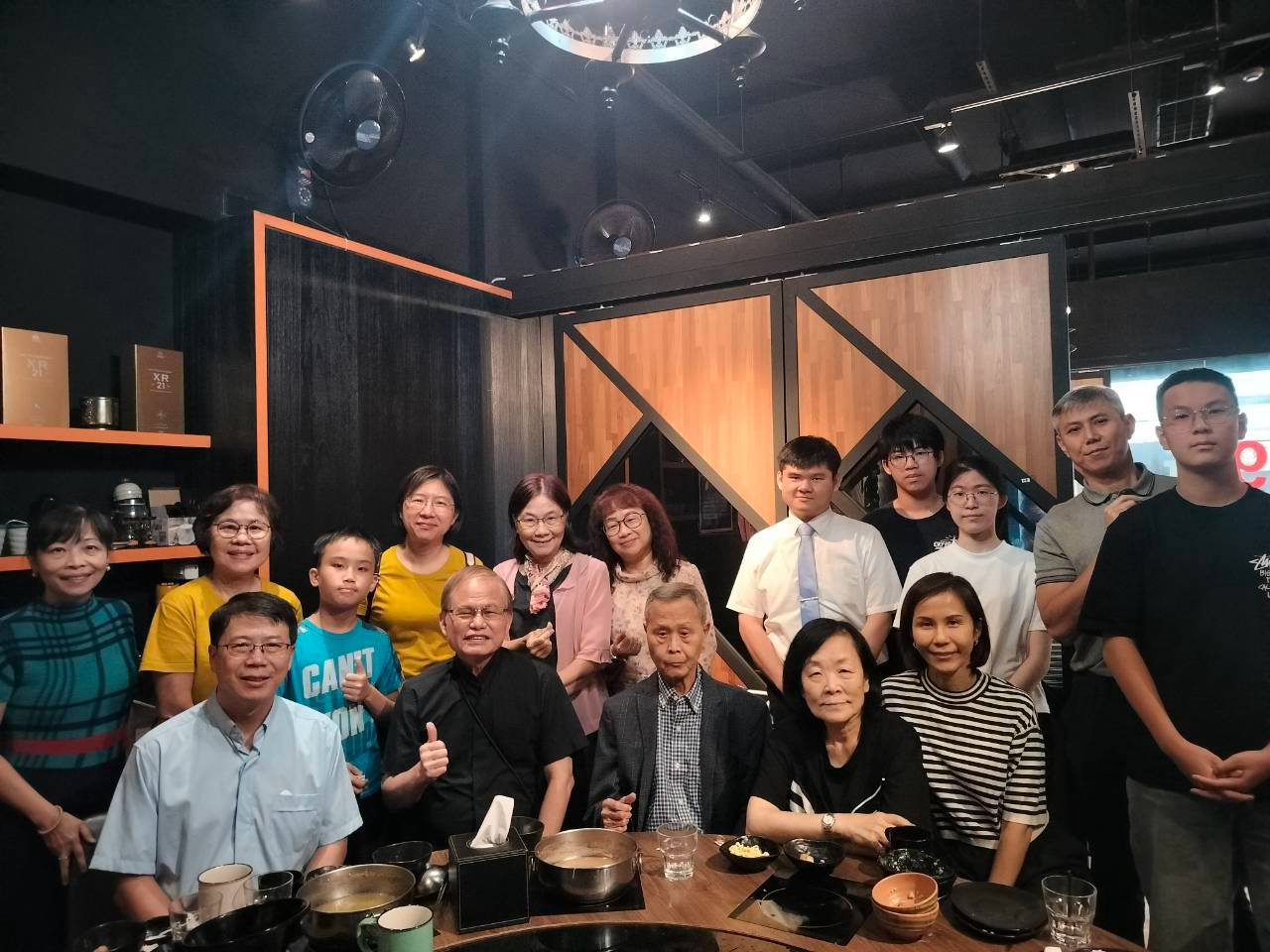 20260809 林院長與樹林約翰堂同工合照03